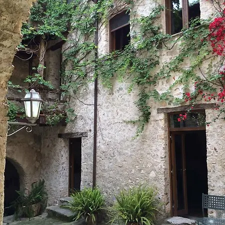 Domus Laeta Giungano