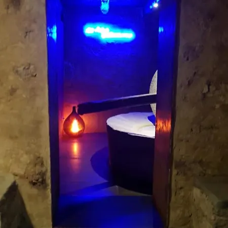 Domus Laeta Villa